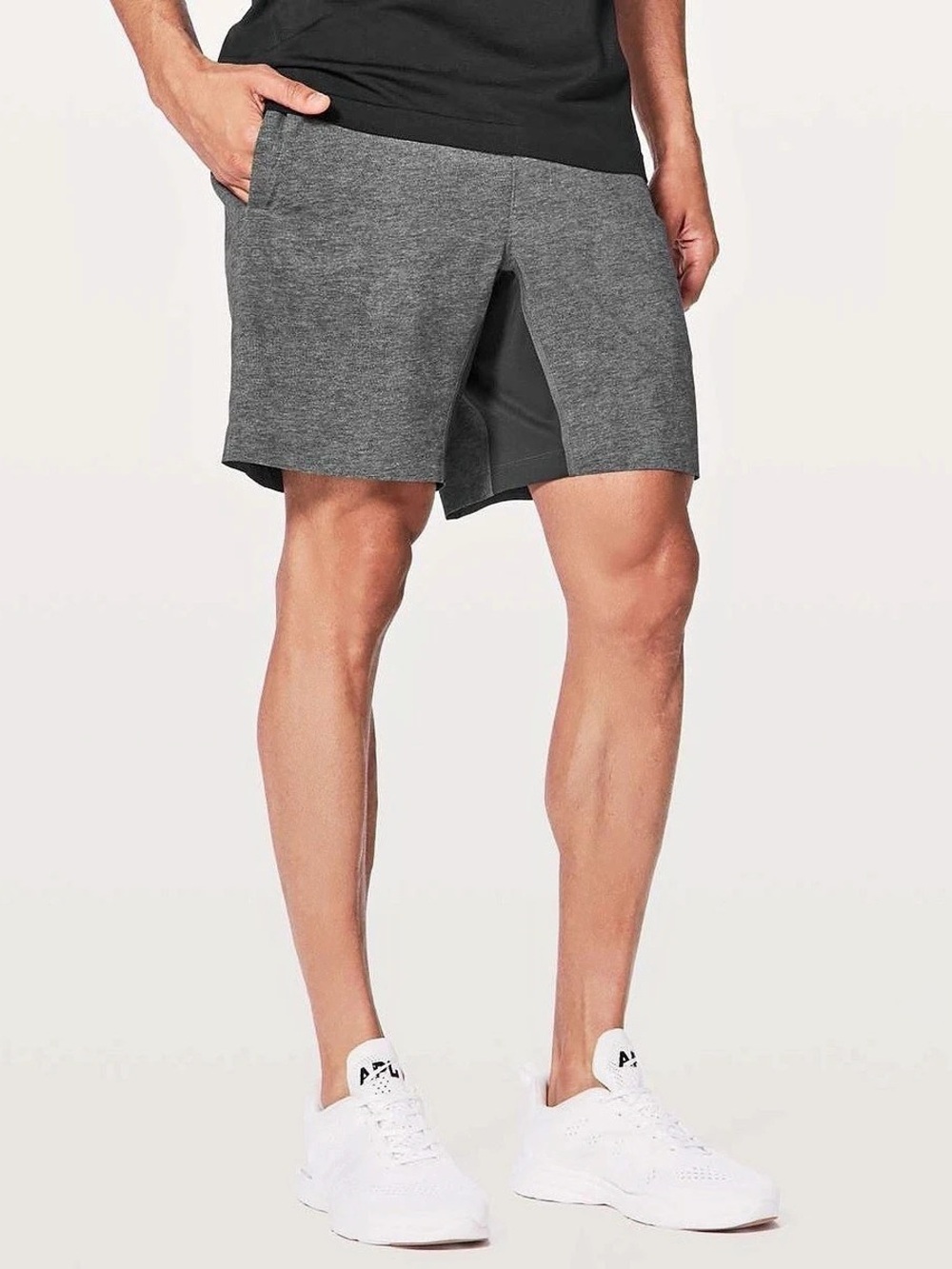 LULULEMON T.H.E. SHORT LINERLESS 7” – GREYT DEEP COAL – SIZE XL